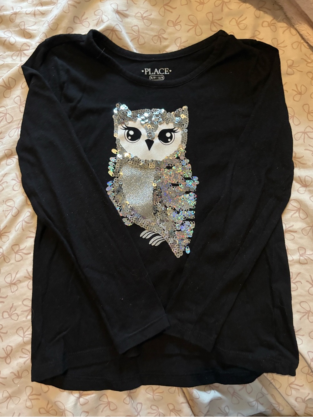 Place Black Long-Sleeve Top with Sequin Owl